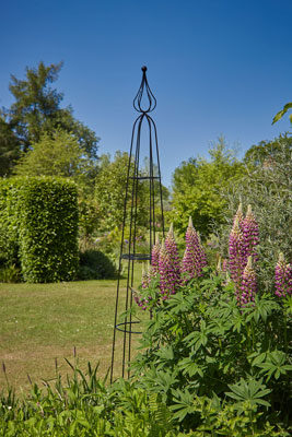 Metal Garden Obelisks